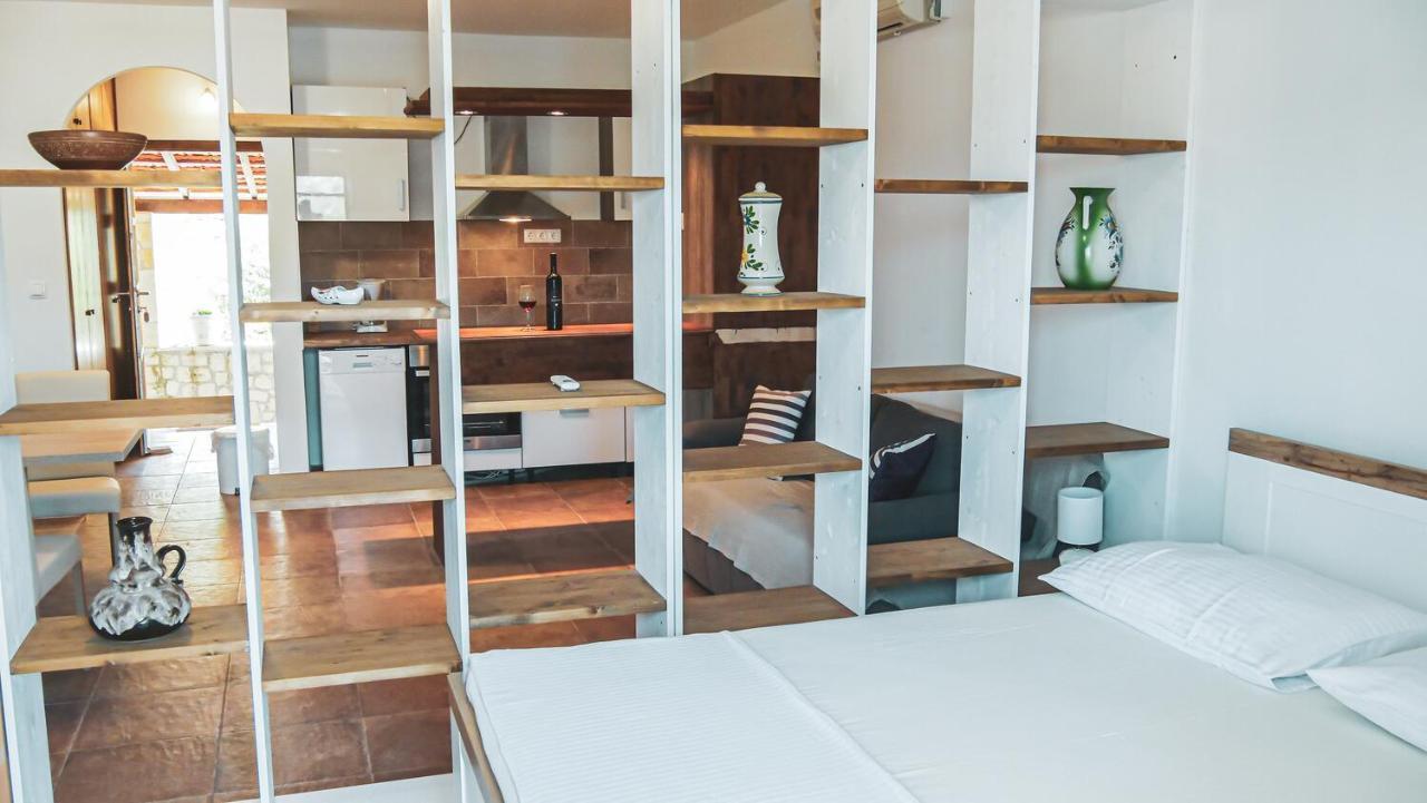 Fully Renovated One Bedroom Apartment With A Seaview - A Sevid Exterior foto