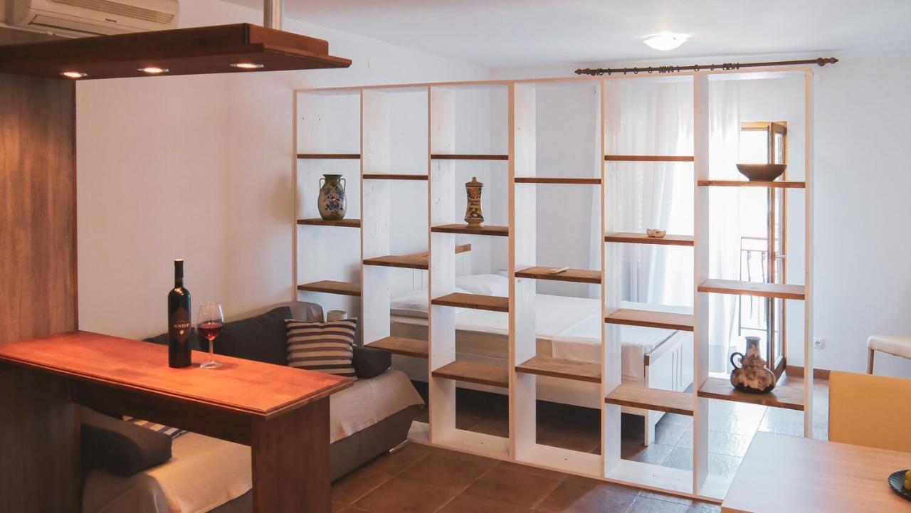 Fully Renovated One Bedroom Apartment With A Seaview - A Sevid Exterior foto
